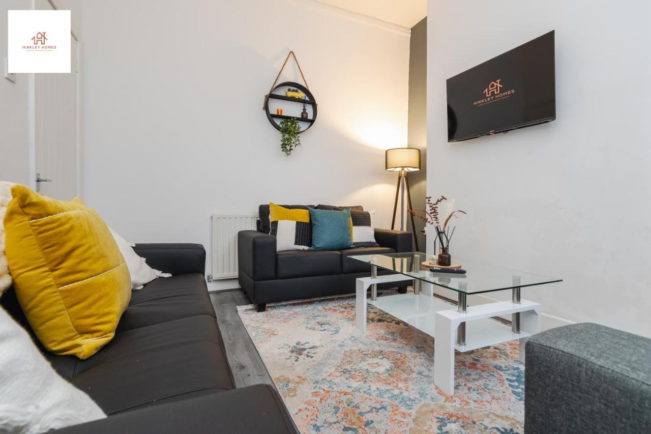Immaculate 4 Bed In Liverpool By Hinkley Homes Short Lets & Serviced Accommodation Exterior foto